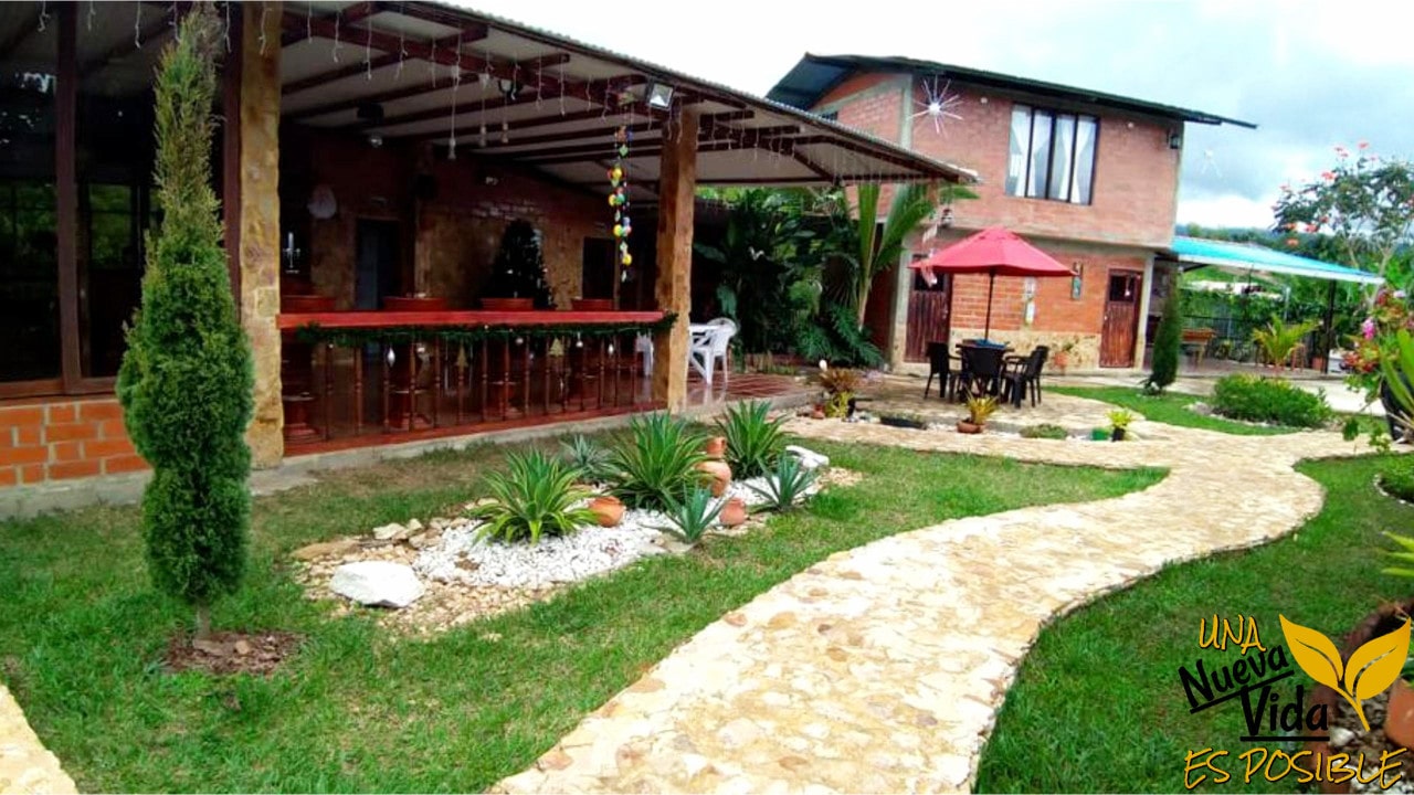 centro de rehabilitacion de alcoholismo privado del gobierno cristiano y para drogadictos en cali palmira buenaventura tulua sur, valle del cauca